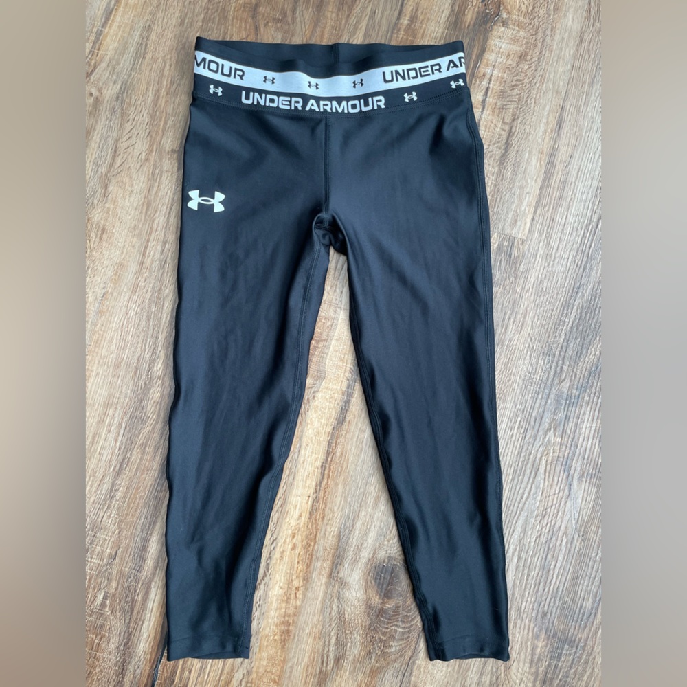 Under Armour Leggings Black Youth Med. EUC